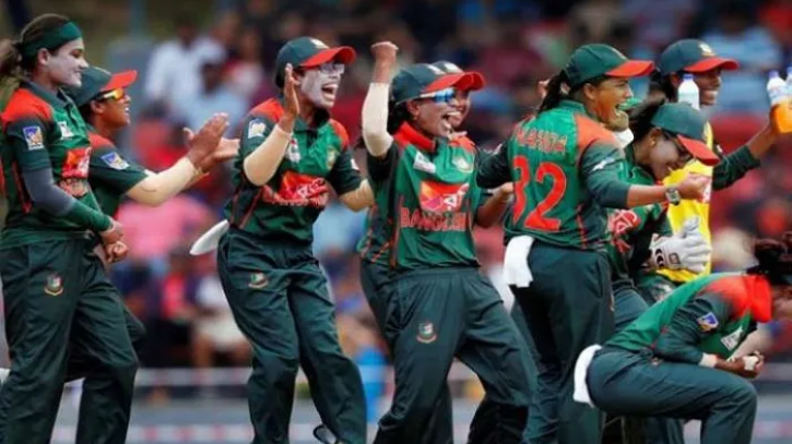 প্রথমবার বিশ্বকাপের মূলপর্বে বাংলাদেশ নারী ক্রিকেট দল প্রথমবার বিশ্বকাপের মূলপর্বে বাংলাদেশ নারী ক্রিকেট দল
